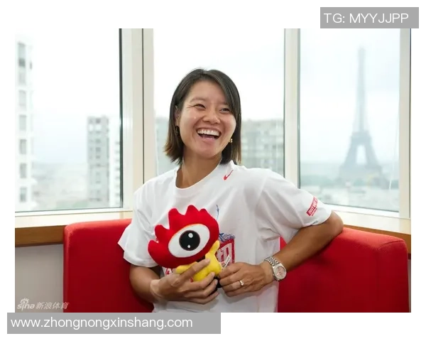 李娜专访：追忆足球生涯的点滴与成长之路