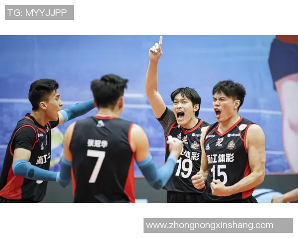 深圳排球队以73分领跑精英赛积分榜展现强劲实力和团队合作精神 深圳排球队以73分领跑精英赛积分榜展现强劲实力和团队合作精神