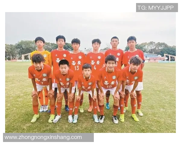 西安足球队在欧锦赛积分榜上以76分稳居第一名展现强劲实力 西安足球队在欧锦赛积分榜上以76分稳居第一名展现强劲实力