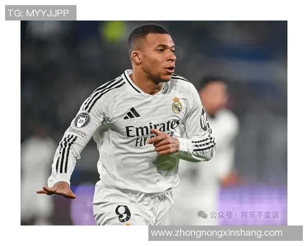 足球明星们的时尚穿搭引发热议辣眼造型让人瞩目 足球明星们的时尚穿搭引发热议辣眼造型让人瞩目