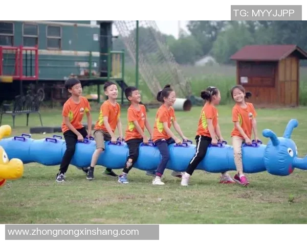 足球明星齐心协力支持乌克兰展现团结与希望的力量 足球明星齐心协力支持乌克兰展现团结与希望的力量